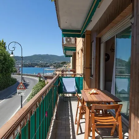 Comodo Signorile A Due Passi Dal Mare Con Posto Auto * Rapallo