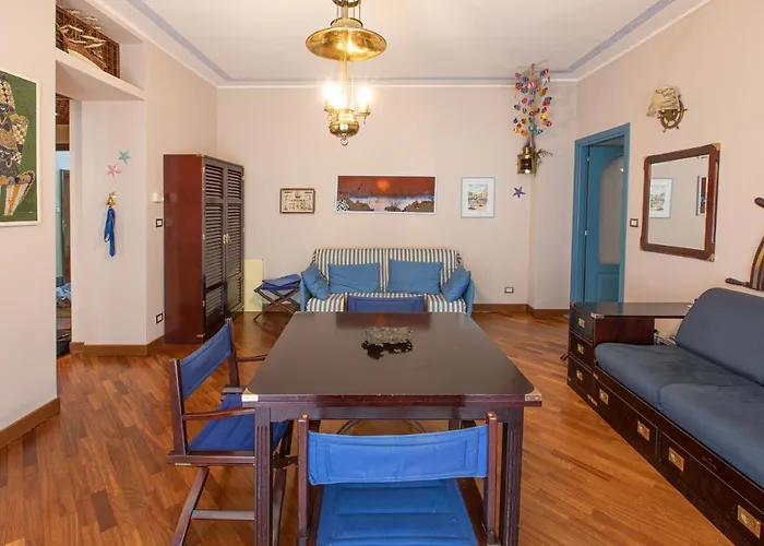 Comodo Signorile A Due Passi Dal Mare Con Posto Auto